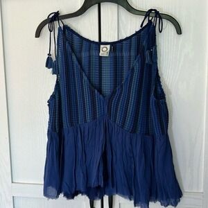 Anthropologie Boho Akemi + Kin Baka Tassle Raw Edge Crinkle‎ Top in Blue Size XS